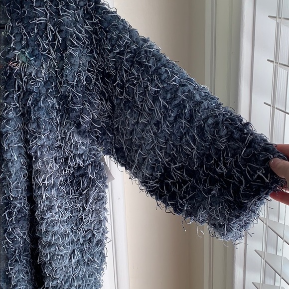 CHOISE Half-Sleeve Cardigan - Picture 2 of 5